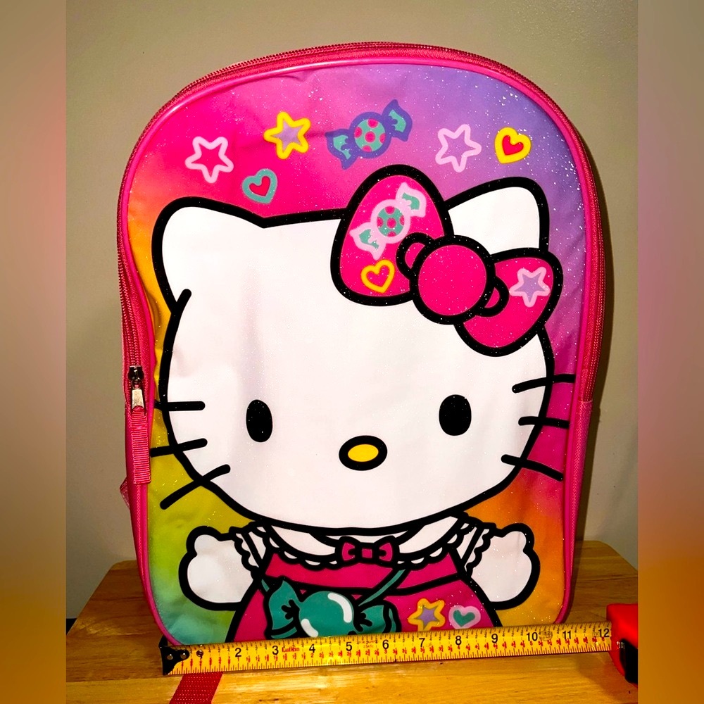 Hello Kitty 
Pink Backpack